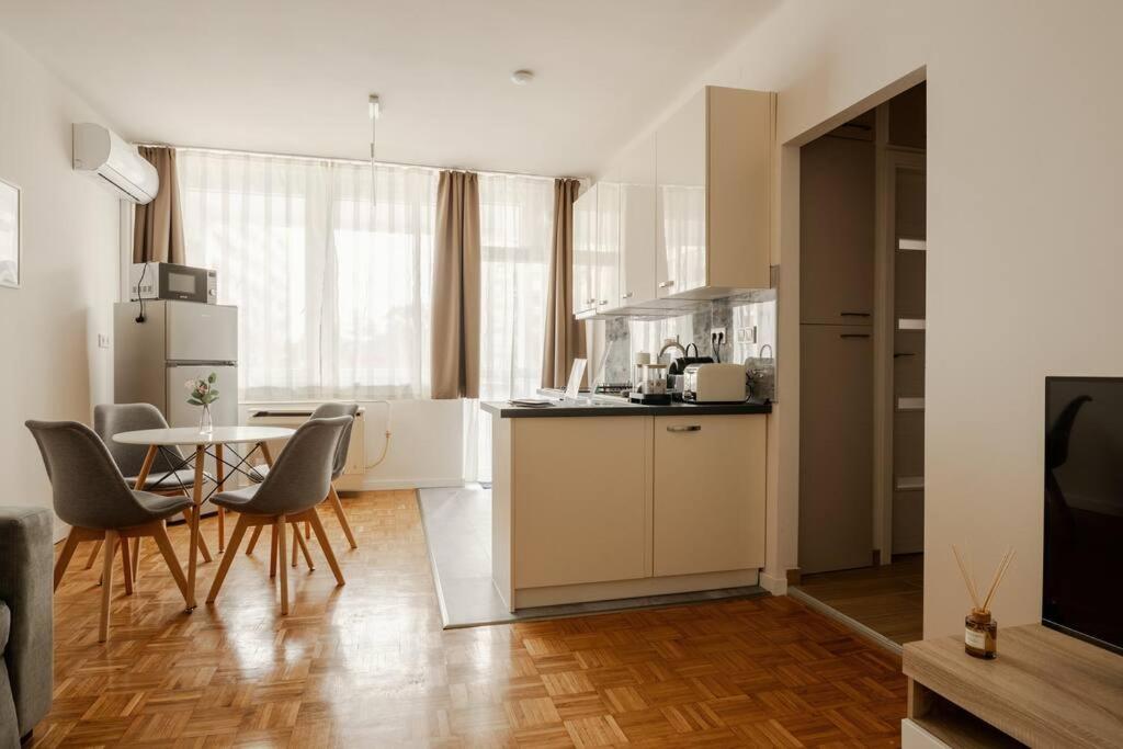 Petofi Family Apartman Debrecen Eksteriør billede